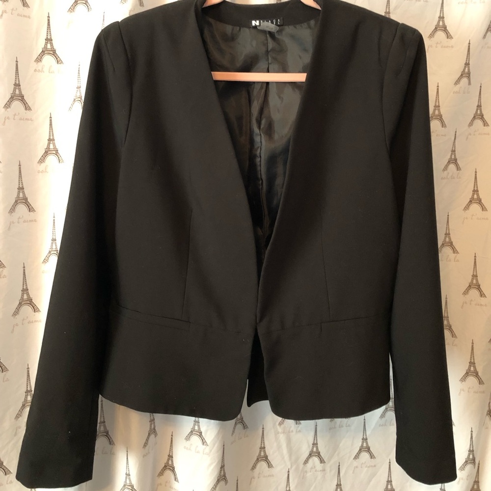 Black lined blazer